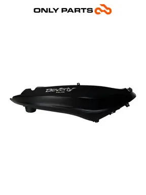 Carena fiancata sinistra / codone Piaggio Beverly Police 300cc 2018 Nero usato — foto reale 1
