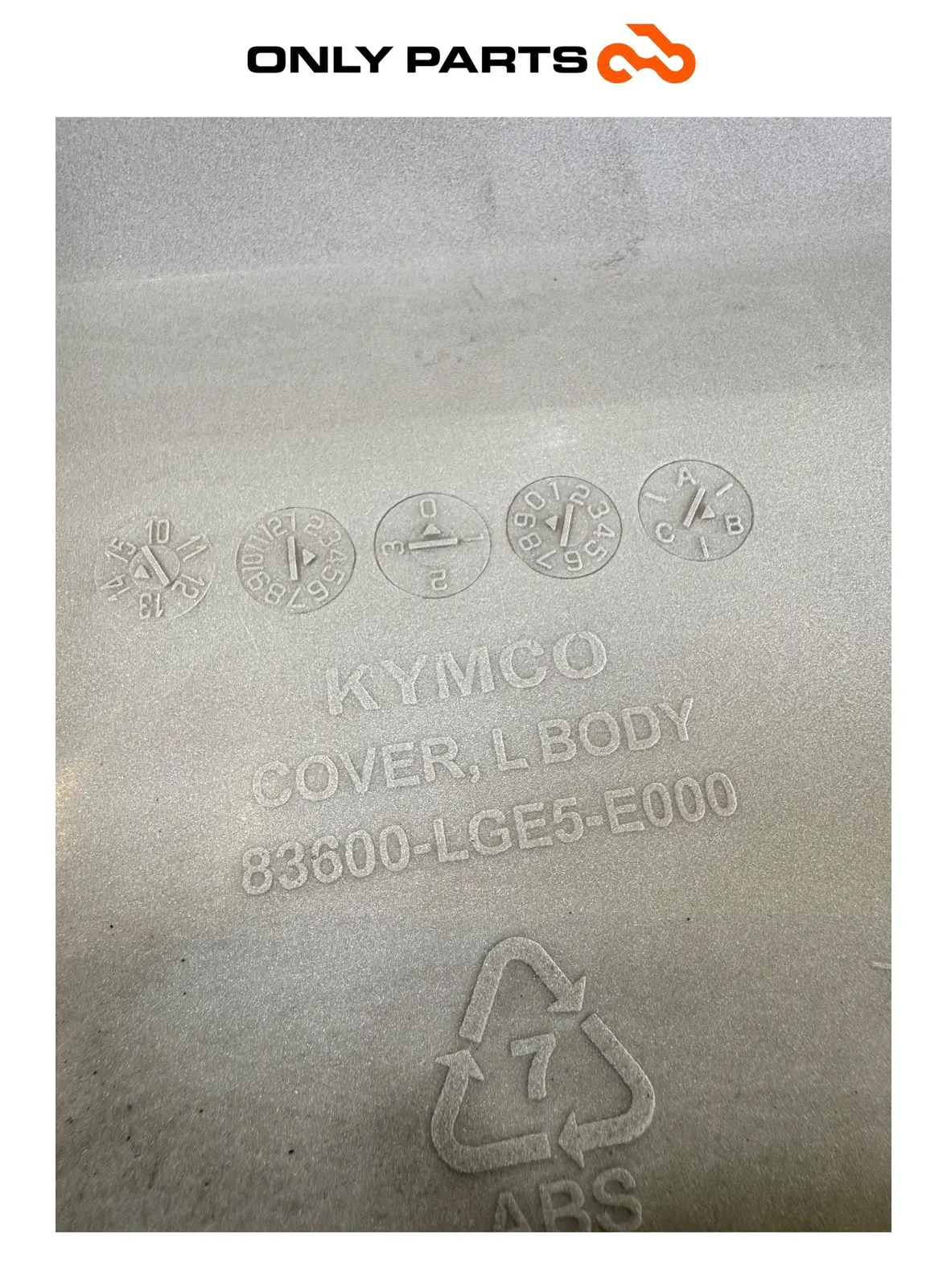 Carena laterale sinistra 83600-LGE5-E000 Kymco People GTi 300 2014 (left body cover) Kymco People GTi 300cc 2014 Bianco usato — foto reale 12