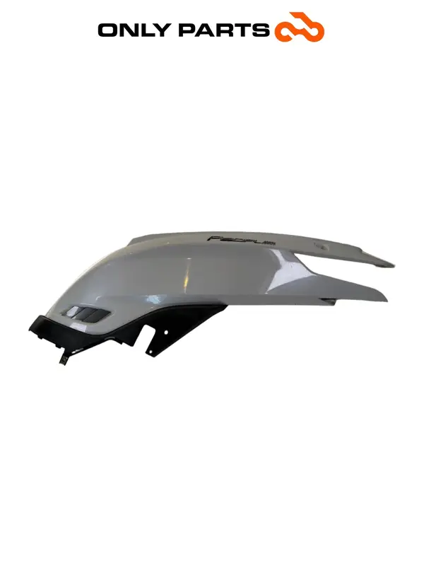 Carena laterale sinistra 83600-LGE5-E000 Kymco People GTi 300 2014 (left body cover) — 2