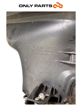 Carena poggiapiedi / pedana inferiore Yamaha X-max 125cc 2014 Grigio opaco usato — foto reale 10