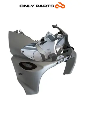 Carena scudo anteriore Piaggio X9 evolution  250cc usato — foto reale 3