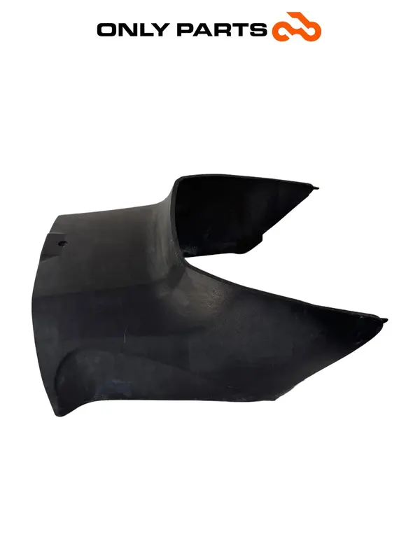 CARENA TUNNEL CENTRALE PEDANA SUZUKI BURGMAN 650 CC 2010 / CENTRAL TUNNEL COVER — 4