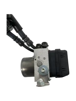 Centralina ABS + modulatore ABS Yamaha T-Max  560cc 2021 Antracite usato — foto reale 5