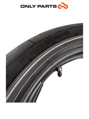 Cerchio anteriore KTM Super Duke 990cc 2006 Nero/Arancione usato — foto reale 4