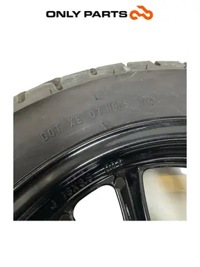 Cerchio posteriore completo disco abs Kymco People GTi 300cc 2014 Bianco usato — foto reale 6