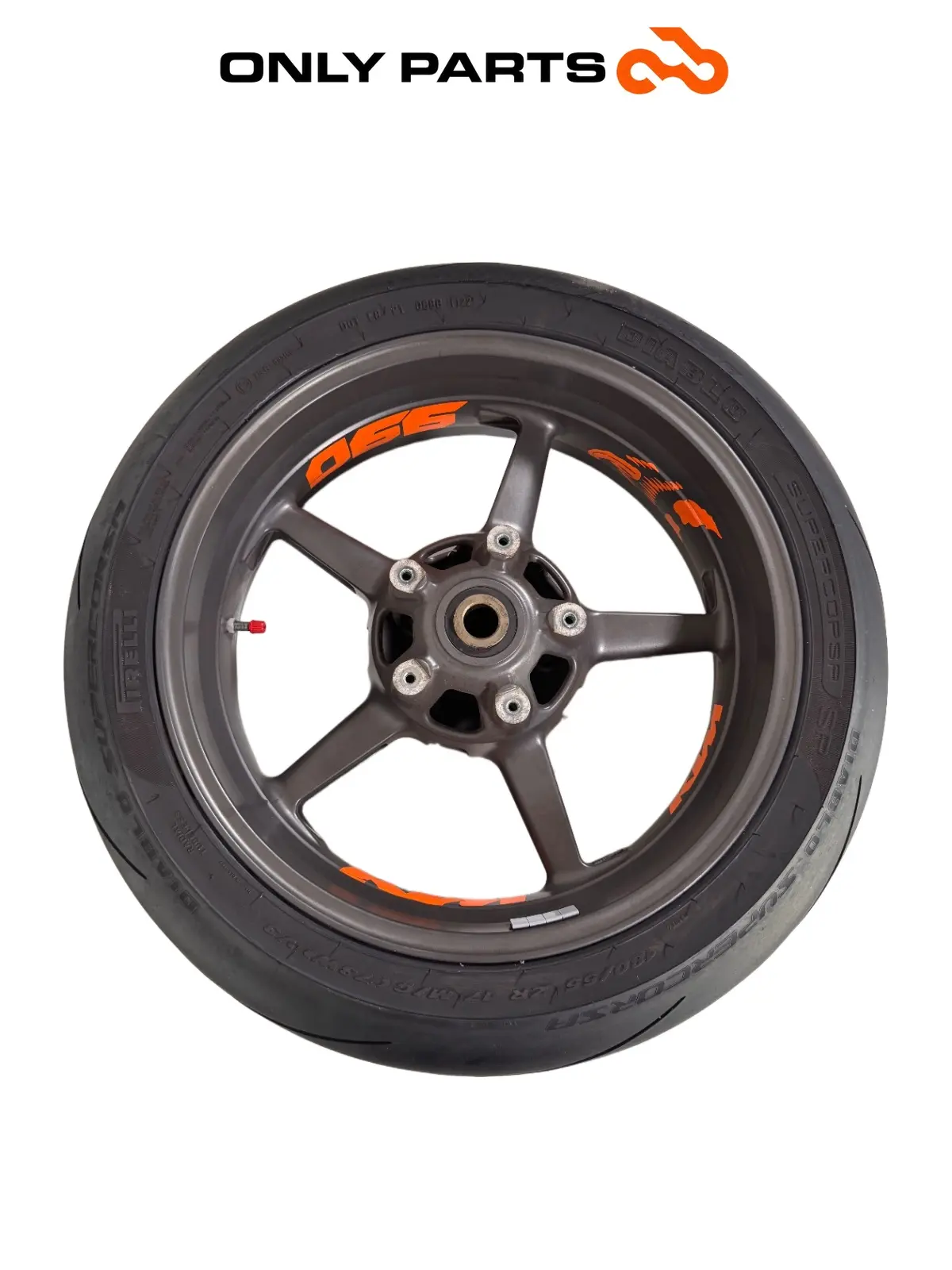 Cerchio posteriore KTM Super Duke 990cc 2006 Nero/Arancione usato — foto reale 3