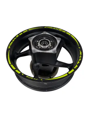 Cerchio posteriore Yamaha T-Max  560cc 2021 Antracite usato — foto reale 6