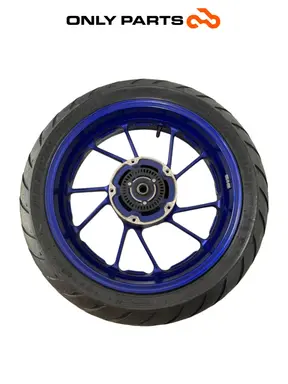 Cerchio ruota posteriore Yamaha Tracer 900cc 2019 Nero usato — foto reale 1