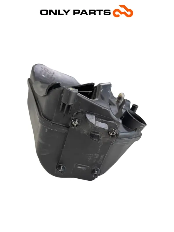 CONVOGLIATORE PRESA ARIA RADIATORE SUZUKI BURGMAN 650 CC 2010 / AIR DUCT COVER — 3