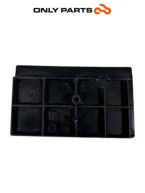 Coperchio supporto vano batteria Piaggio Vespa Lx 125cc 2011 Nero usato — foto reale 5