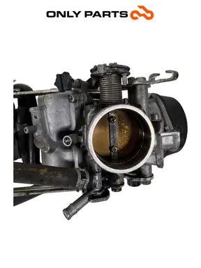 Coppia carburatori Honda VTR 1000 F 1999 Rosso usato — foto reale 13