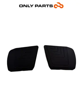 Coppia coperture pedana anteriore BMW C 400 X 400cc 2020 Blu usato — foto reale 3