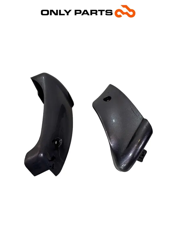 Coppia Finali Pedana plastica Piaggio Vespa GT 200cc anno 2003 — 2