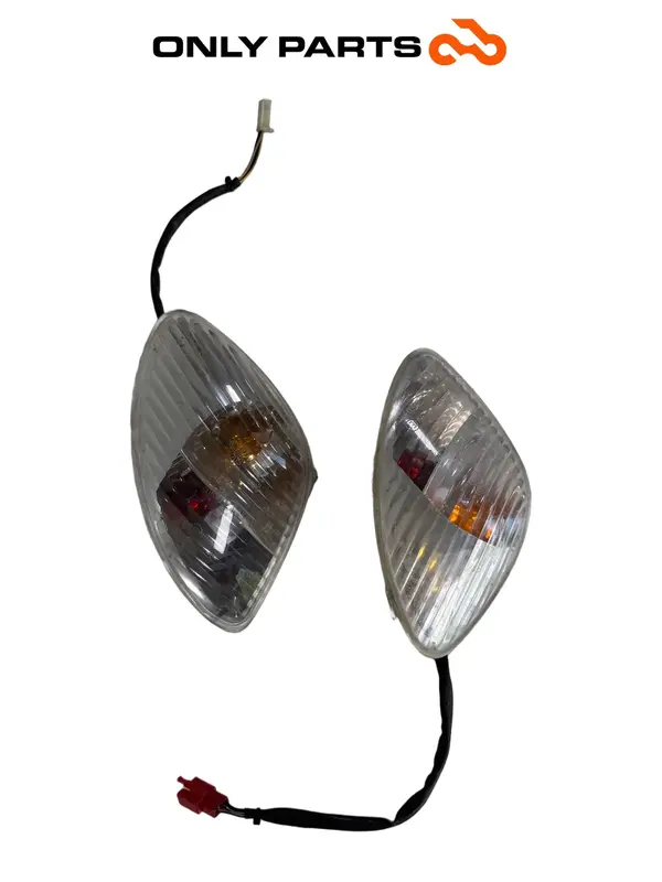COPPIA FRECCE INDICATORI POSTERIORI PIAGGIO X9 250 2005 / FRONT TURN SIGNALS SET — 4