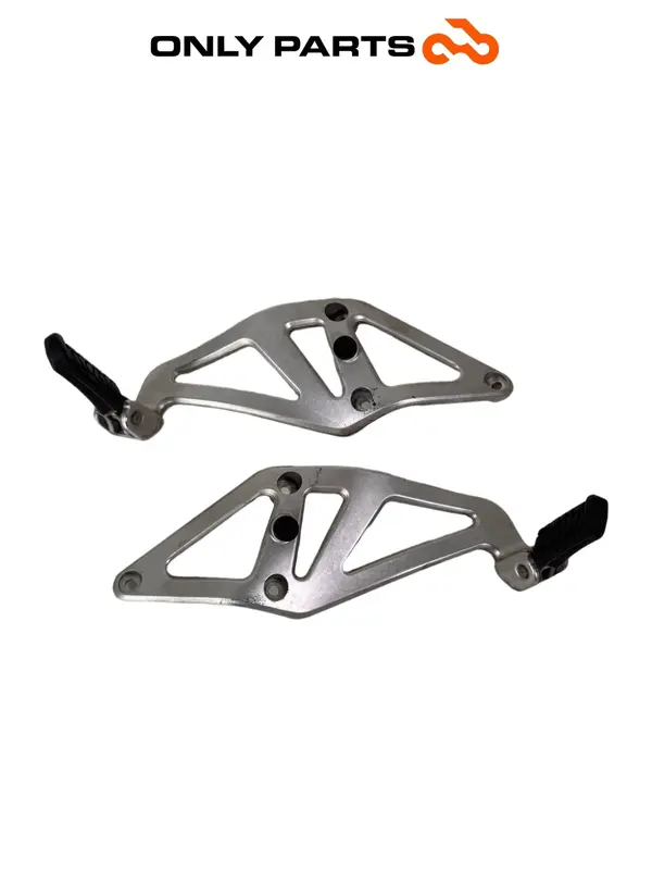 COPPIA PEDANE PASSEGGERO KTM SUPERDUKE 990cc 2006 REAR FOOTPEGS OEM 61003049000