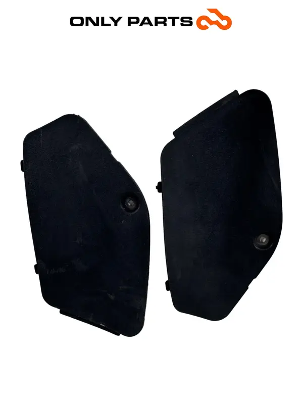 COPPIA SPORTELLI ISPEZIONE PEDANE DX SX PIAGGIO MP3 250 2009 / INSPECTION DOORS — 2