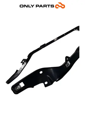 coppia staffe supporto pedana Piaggio MP3 250cc 2009 Grigio usato — foto reale 9