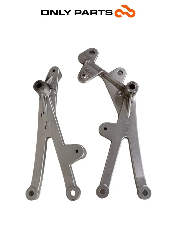 COPPIA STAFFE SUPPORTO MOTORE KTM SUPERDUKE 990 2006 OEM61003005000 ENGINE MOUNT — 2