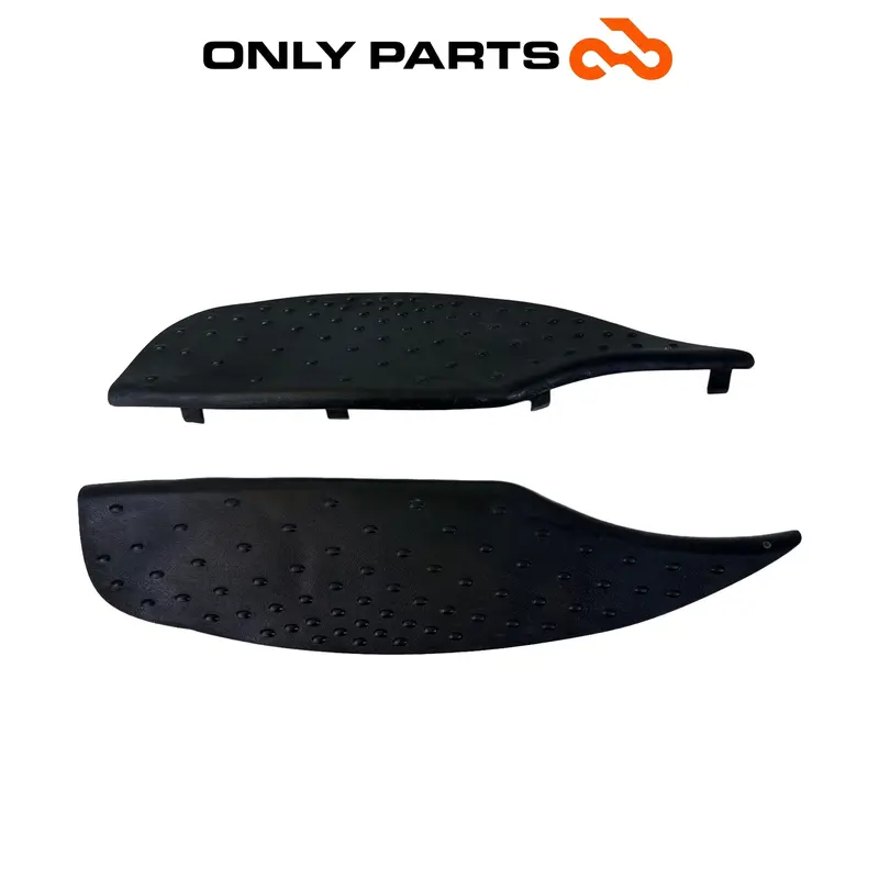 COPPIA TAPPETINI PEDANA GOMMA POGGIAPIEDI APRILIA SCARABEO 300 2010 / FLOOR MATS