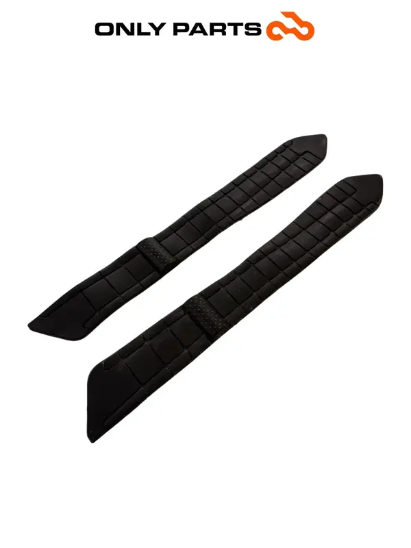COPPIA TAPPETI PEDANA IN GOMMA SUZUKI BURGMAN 650 CC 2010 / FOOTREST RUBBER MATS