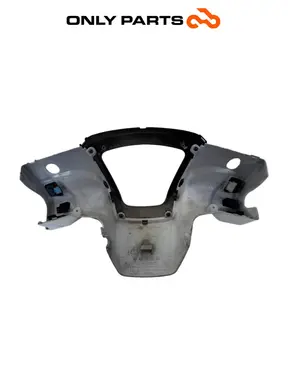 Coprimanubrio posteriore 53206-LGE5-E000 con interruttori Kymco People GTi 300 2014 Kymco People GTi 300cc 2014 Bianco usato — foto reale 8
