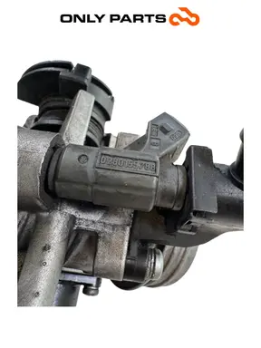 Corpo farfallato BMW F 650 CS 2001 Grigio usato — foto reale 3