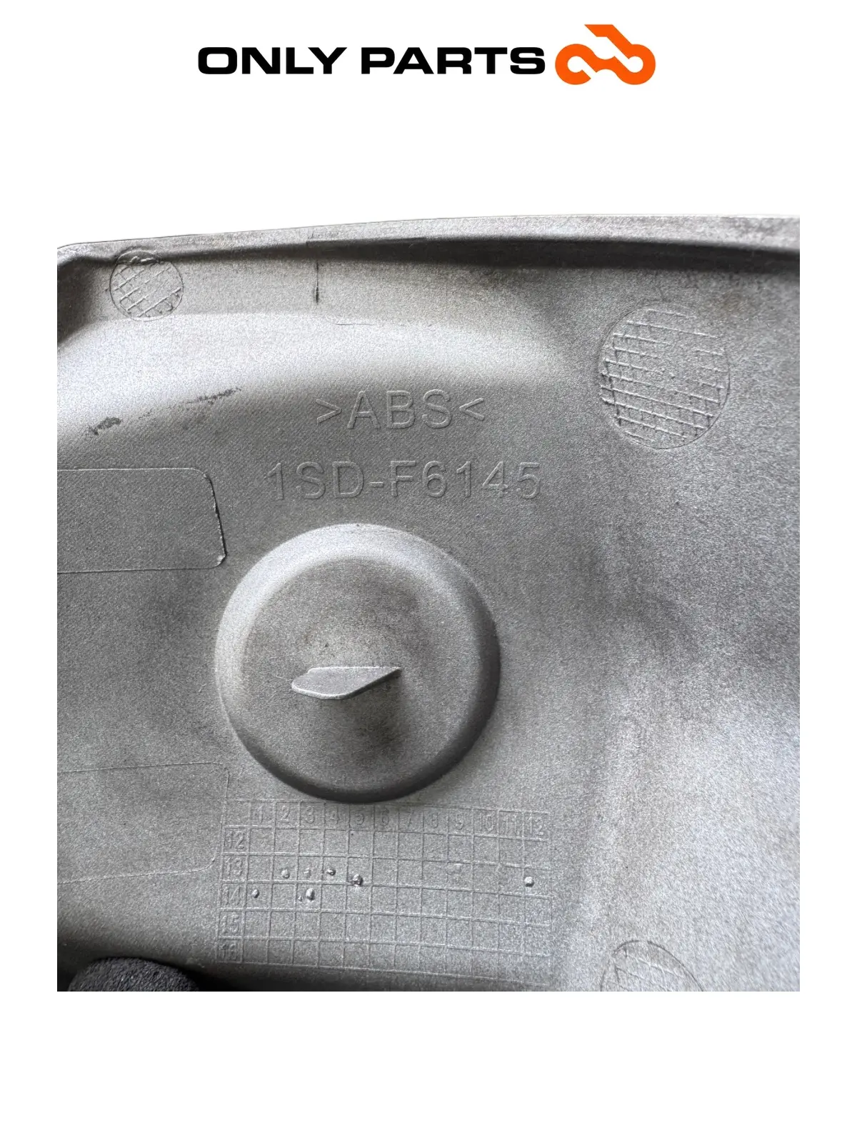 Cover coprimanubrio Yamaha X-max 125cc 2014 Grigio opaco usato — foto reale 6