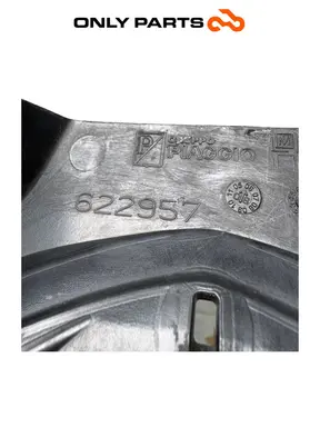 Cover manubrio esterna Piaggio MP3 250cc 2009 Grigio usato — foto reale 10