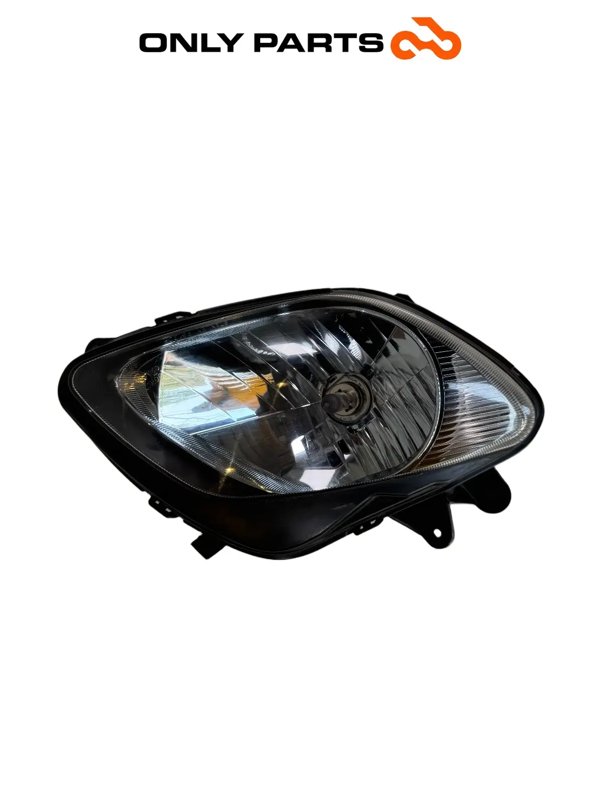 Faro anteriore DX Suzuki Burgman 650cc 2010 Bianco usato — foto reale 10