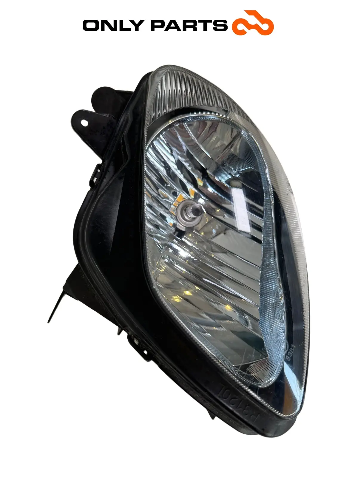 Faro anteriore SX Suzuki Burgman 650cc 2010 Bianco usato — foto reale 6