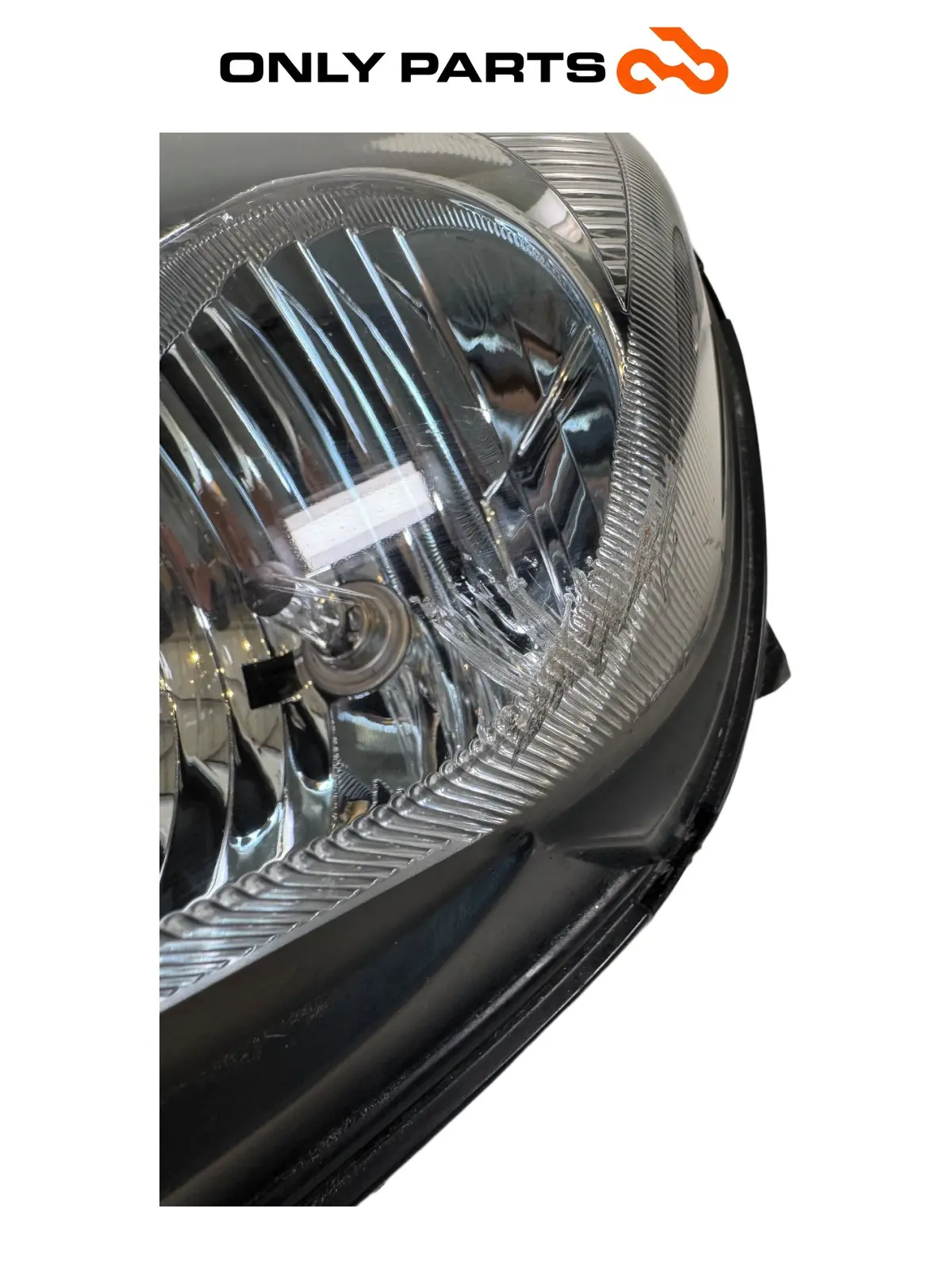 Faro anteriore SX Suzuki Burgman 650cc 2010 Bianco usato — foto reale 7