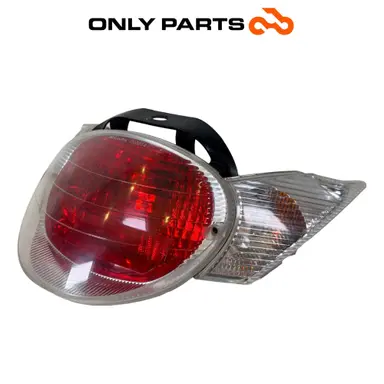 Faro posteriore Aprilia Scarabeo 300cc 2010 Bianco usato — foto reale 1