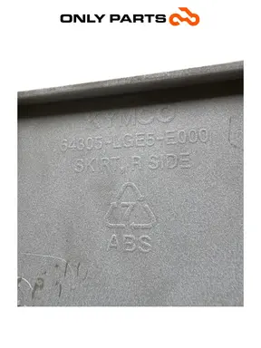 Fianchetto inferiore destro 64305-LGE5-E000 Kymco People GTi 300 2014 (right side skirt) Kymco People GTi 300cc 2014 Bianco usato — foto reale 10