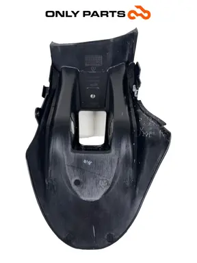 Parafango posteriore / fender Aprilia RS 457cc 2024 usato — foto reale 4