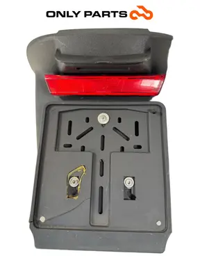 Parafango posteriore + portatarga Piaggio MP3 250cc 2009 Grigio usato — foto reale 7