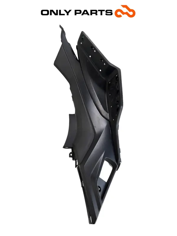 PEDANA POGGIAPIEDI DESTRA DX IN PLASTICA KYMCO X-TOWN 300 2016 / RIGHT FOOTBOARD — 2
