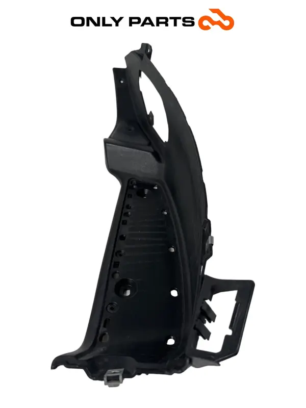 PEDANA POGGIAPIEDI DESTRA DX PLASTICA NERA PIAGGIO MP3 250 2009 / FOOTBOARD OEM — 5