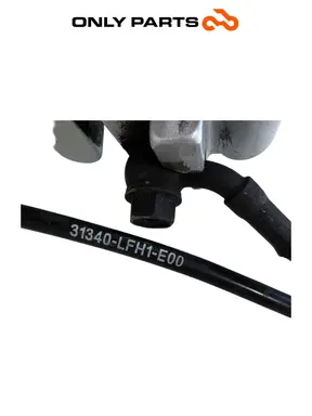 Pinza freno anteriore con supporto, tubo freno e sensore ABS Bosch Kymco People GTi 300cc 2014 Bianco usato — foto reale 9