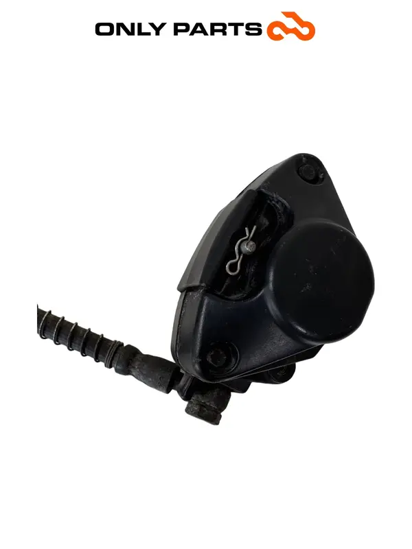Pinza Freno Anteriore + tubo freno Piaggio Vespa Lx 150cc anno 2014 — 3