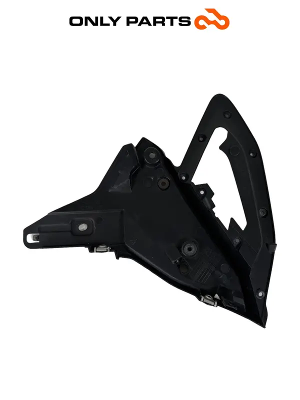 Plastica convogliatore interno SX — 5