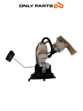 Pompa carburante benzina BMW C 400 X 400cc 2020 Blu usato — foto reale 2