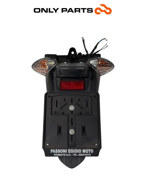 PORTATARGA POSTERIORE + FRECCE INDICATORI HONDA PCX 125 ANNO 2011 SUPPORTO TARGA
