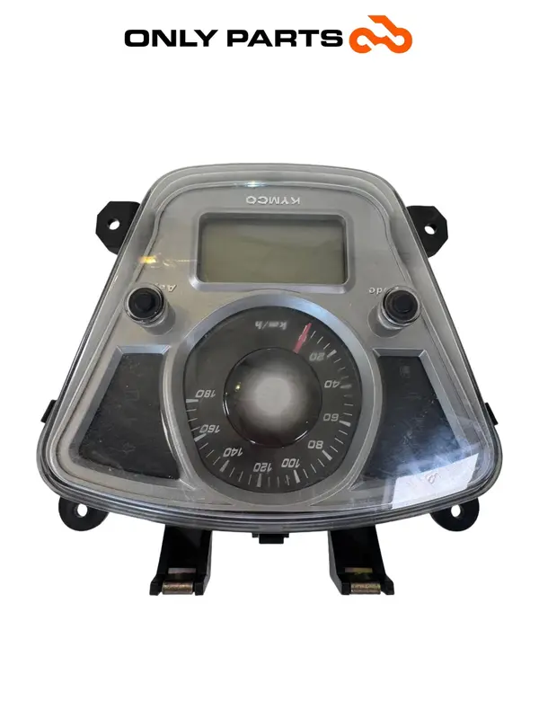 Quadro strumenti completo: tachimetro analogico, display LCD e spie — 5