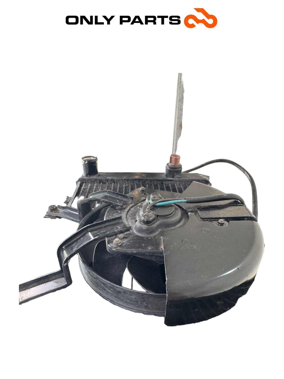 Radiatore acqua + ventola Kawasaki Z 750cc 2004 Nera usato — foto reale 12