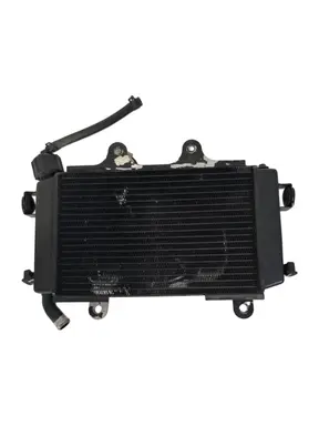Radiatore acqua + ventola KTM Duke 200cc 2012 Arancione usato — foto reale 9