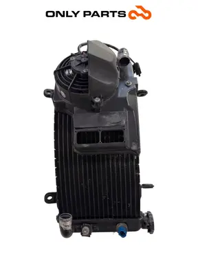 Radiatore acqua + ventola KTM Super Duke 990cc 2006 Nero/Arancione usato — foto reale 7