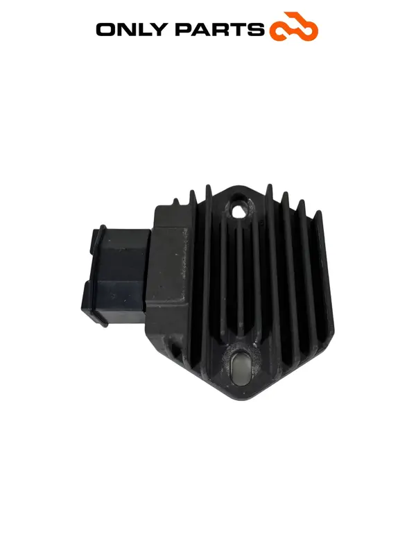 REGOLATORE TENSIONE RADDRIZZATORE HONDA SH 125 150 2001-2004 VOLTAGE REGULATOR — 4