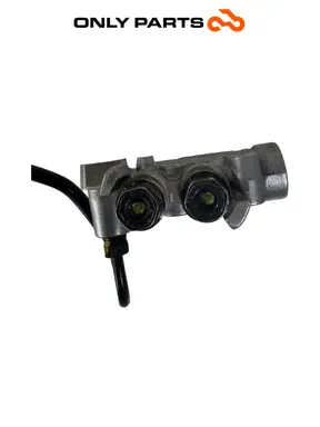 Ripartitore di frenata / sdoppiatore + tubo Honda SH 300i 2008 Grigio usato — foto reale 7