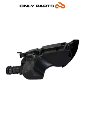 Scatola filtro aria (airbox) completa con condotti di aspirazione Kymco People GTi 300cc 2014 Bianco usato — foto reale 9