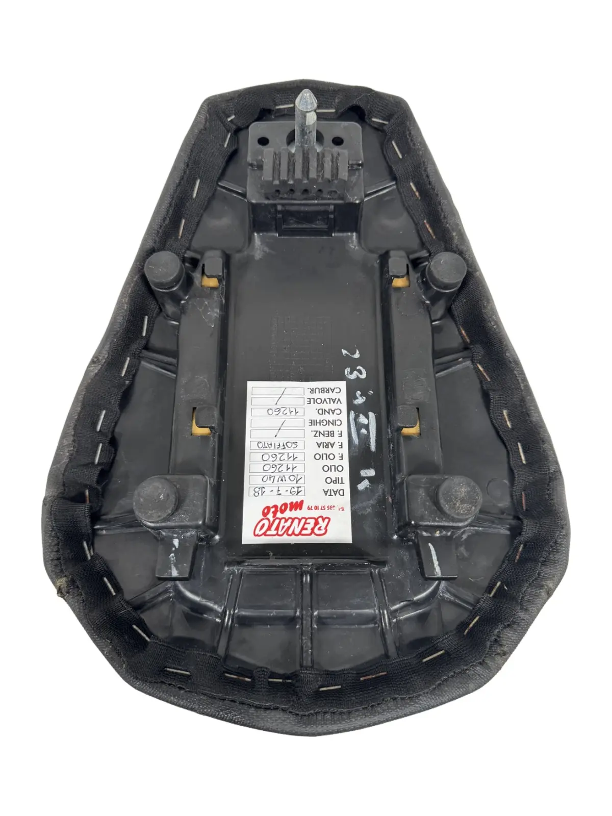 Sella passeggero KTM Duke 200cc 2012 Arancione usato — foto reale 3